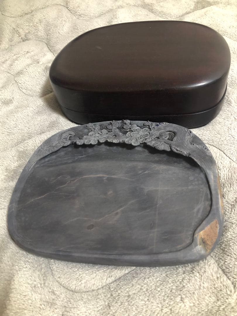 端溪硯 老坑 水巖 大西洞 金綫 エン脂 青花 石皮 書道用品 端渓硯