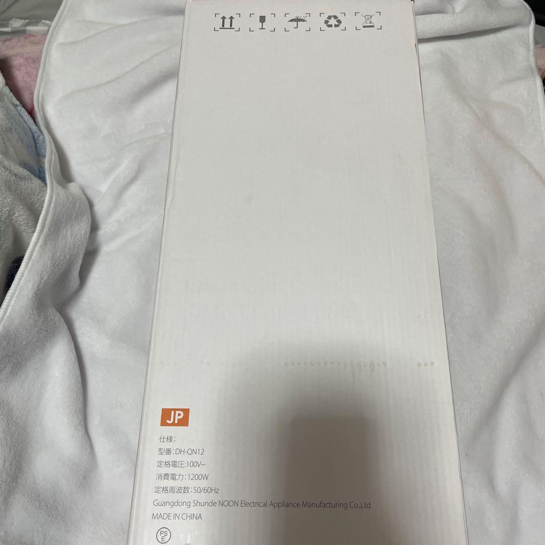 セラミックタワーヒーター 1000W