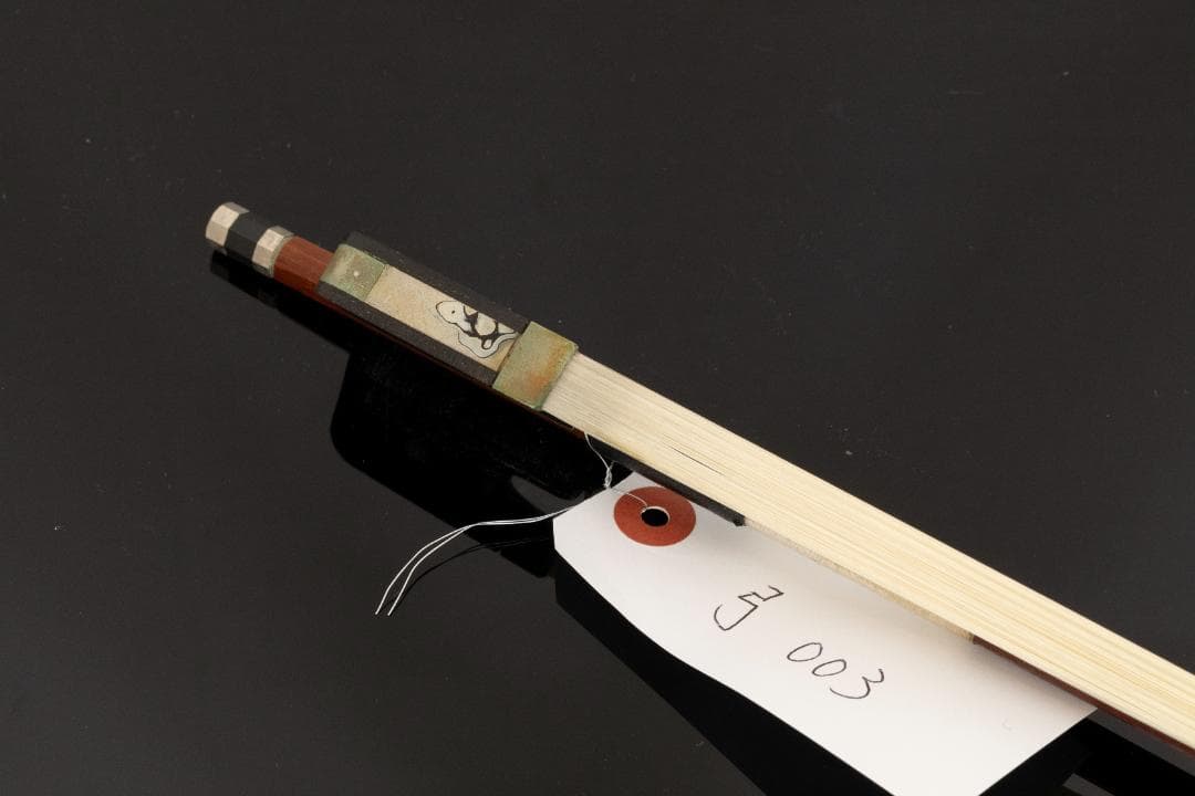 弦楽器用の弓 003