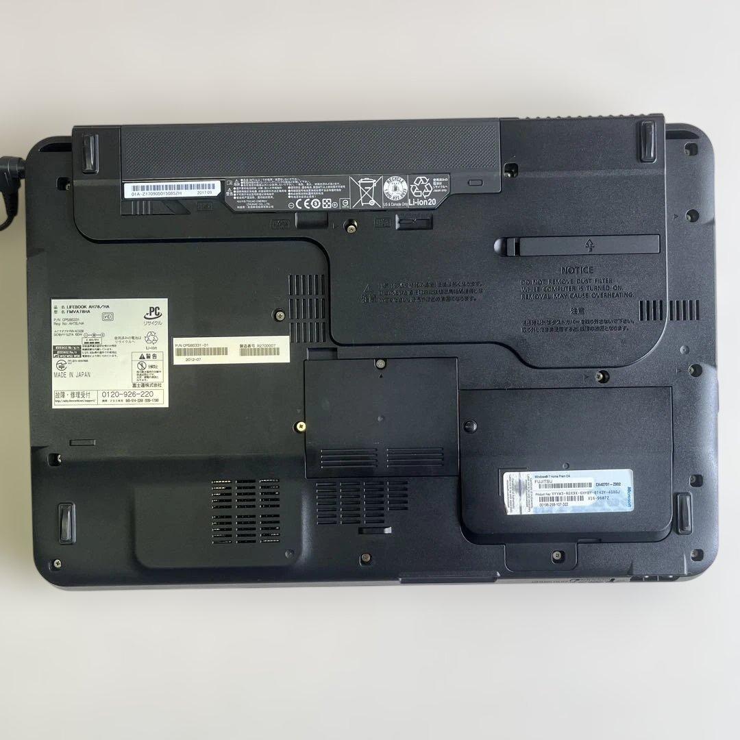 ☆訳有超美品☆WindowsXP☆富士通フルHD液晶15.6インチ大画面ノート☆