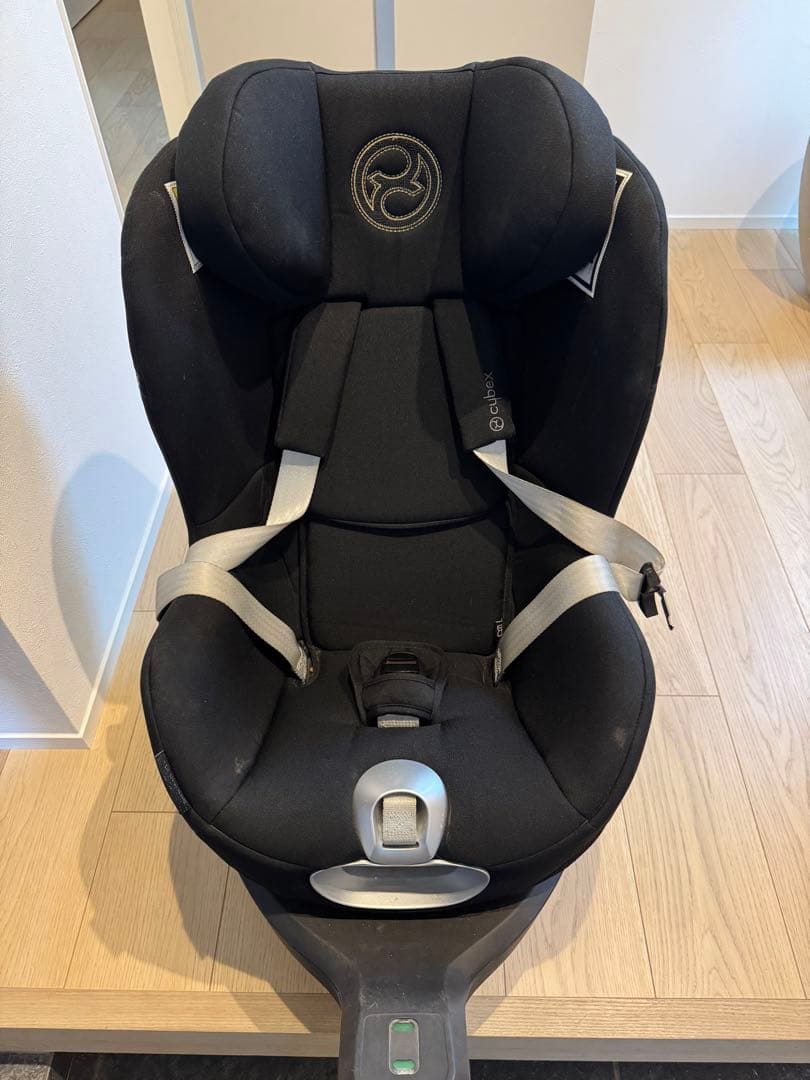 a*a様 【再再値下げ】Cybex SIRONA i-SIZE