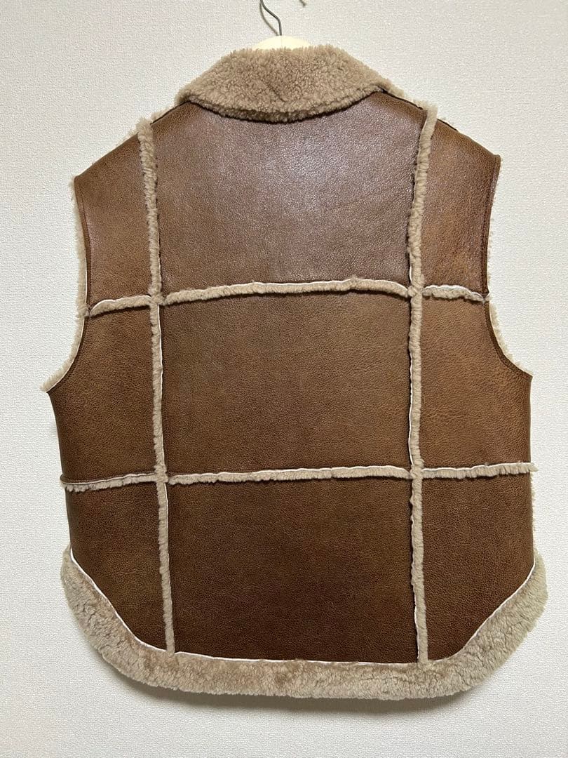EREVAN/エレヴァン　VESTE FUJI：ムートンベスト　レショップ