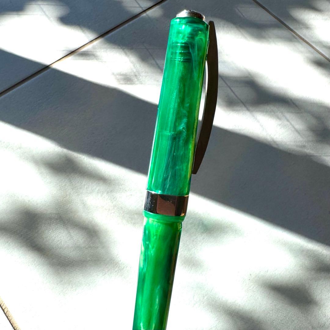 ビスコンティ　VISCONTI オペラ　デモンストレーター　ペパーミントグリーン