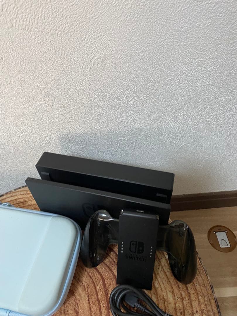 Nintendo Switch ニンテンドースイッチ本体GRN/PNK 箱無し①