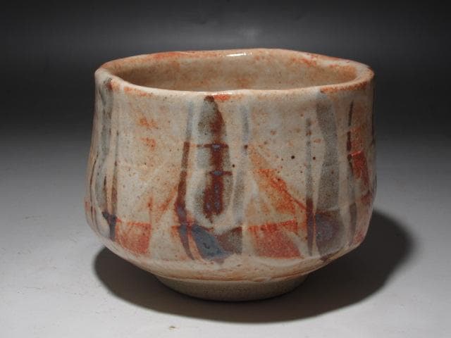 ★　鈴木蔵　志野茶碗　温かみのある一品です★x493