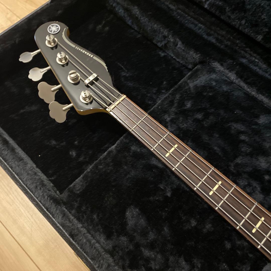 ベース YAMAHA BBP34