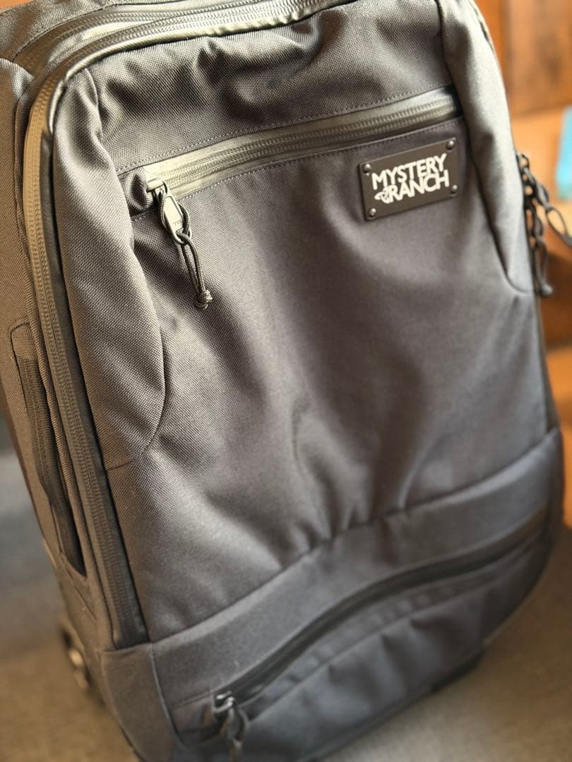 バッグ Mystery Ranch MISSION WHEELIE 40
