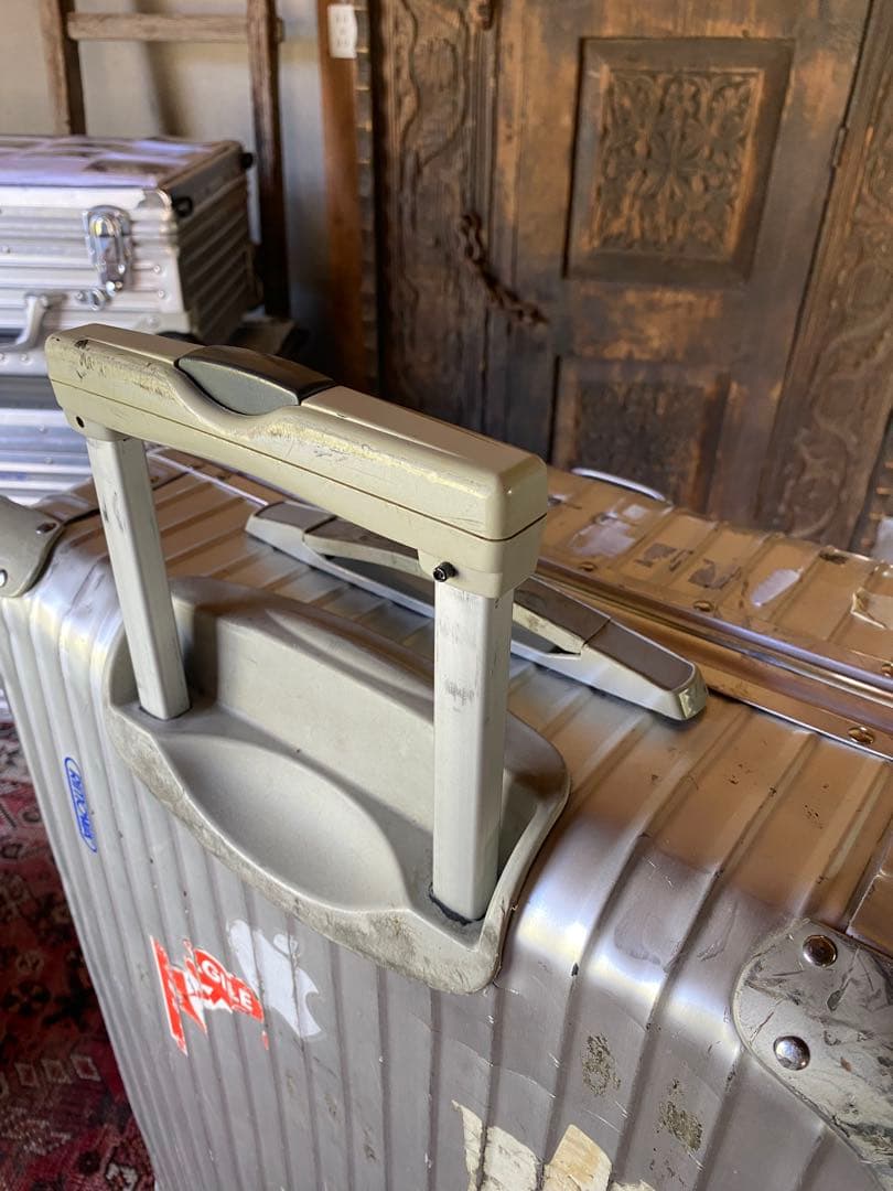 リモワ トパーズ　86L