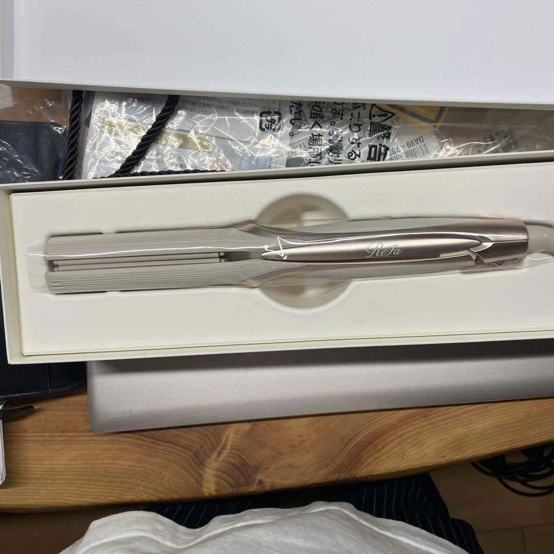 シルバー ストレートヘアアイロン