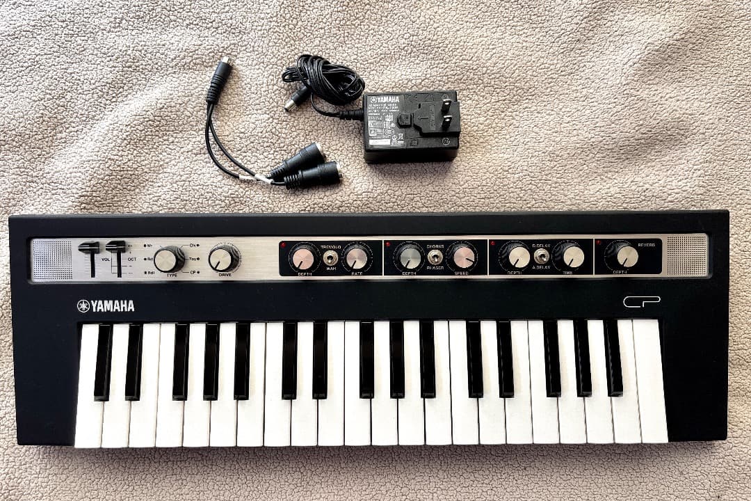 鍵盤楽器 YAMAHA reface CP