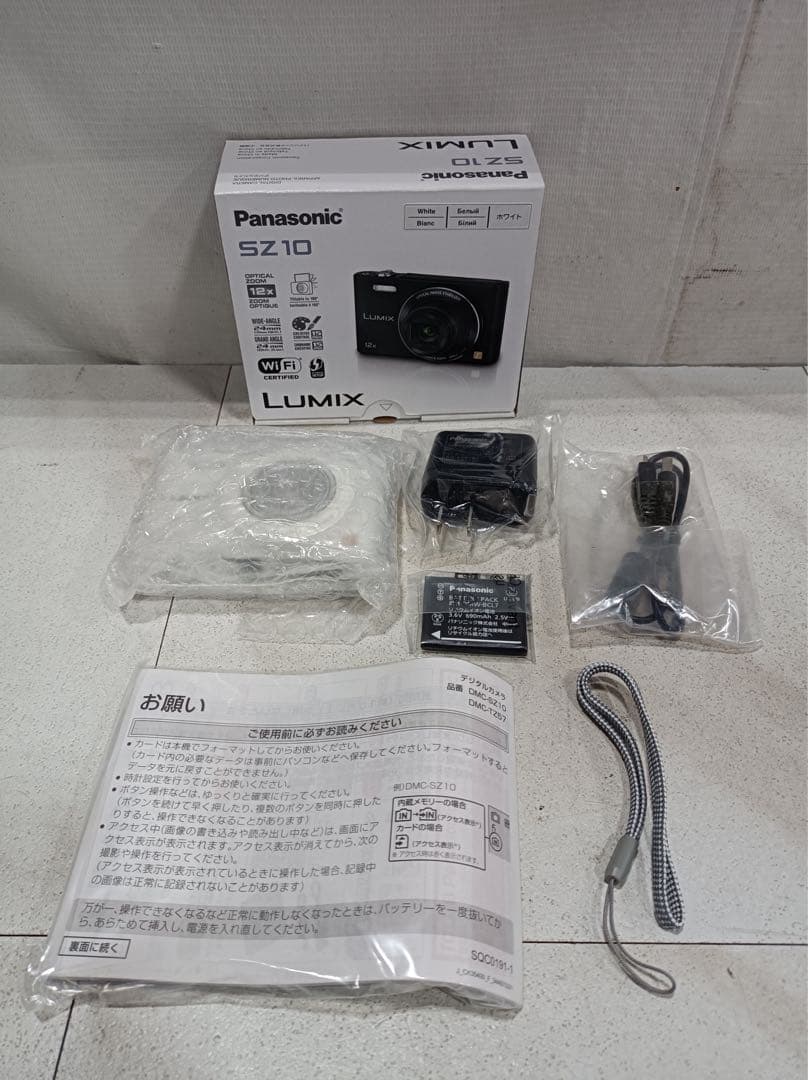 八6646【未使用品】Panasonic LUMIX DMC-SZ10