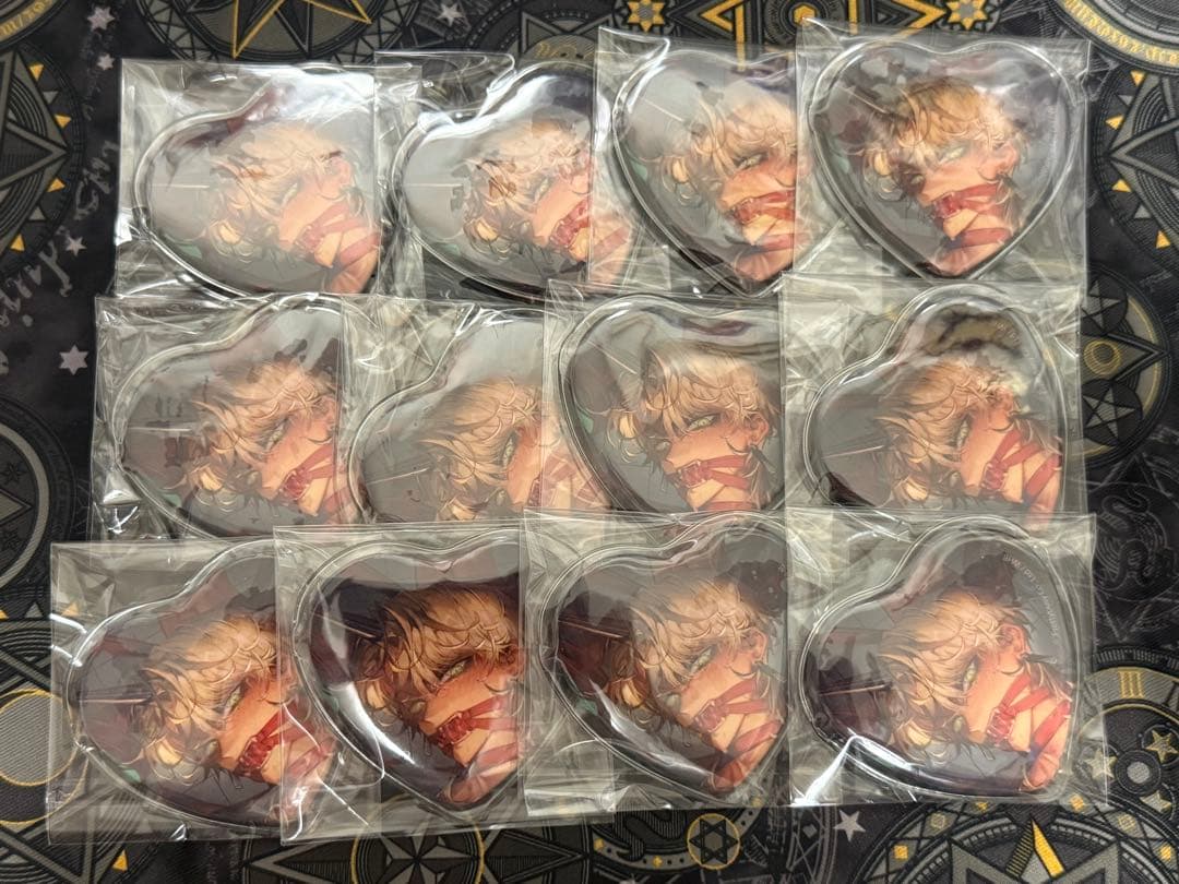 d*3様 WHB 地獄のどこが悪い　オンライン くじ　ハート缶バッジ ベルゼブブ