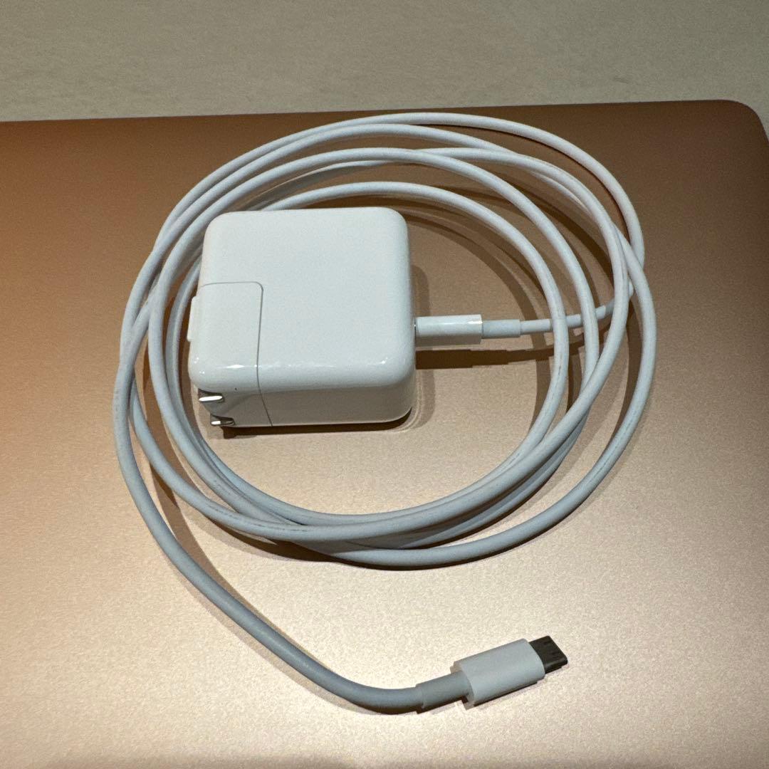 MacBook 13インチ 本体