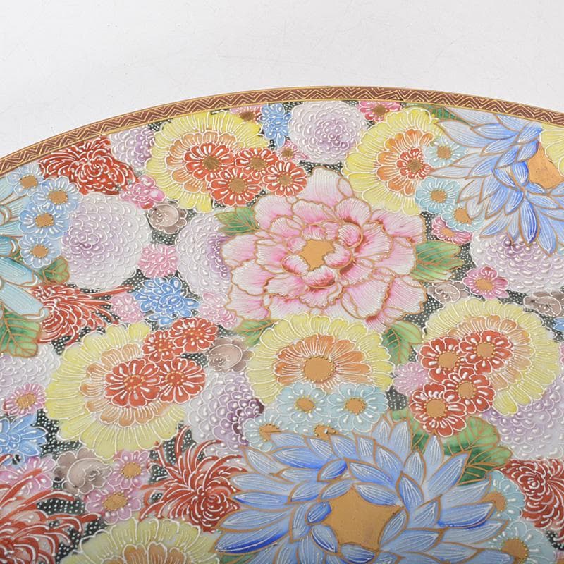 九谷焼　色絵金彩　花文　大皿　飾皿　直径約36㎝　在銘　V　5781C