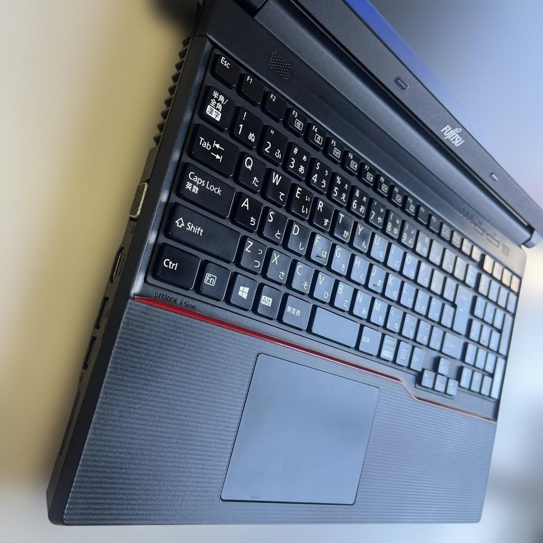 ☆格安美品☆WindowsXP☆富士通15.6インチ大画面ノート☆第3世代i5☆