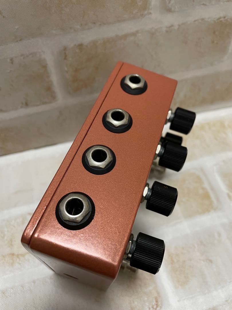 ギター Walrus Audio MONUMENT