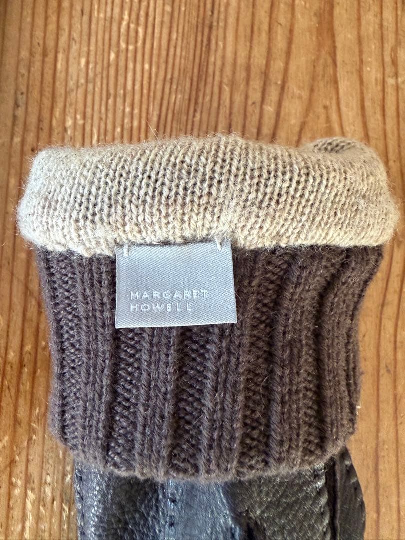 マーガレットハウエル　レザー手袋