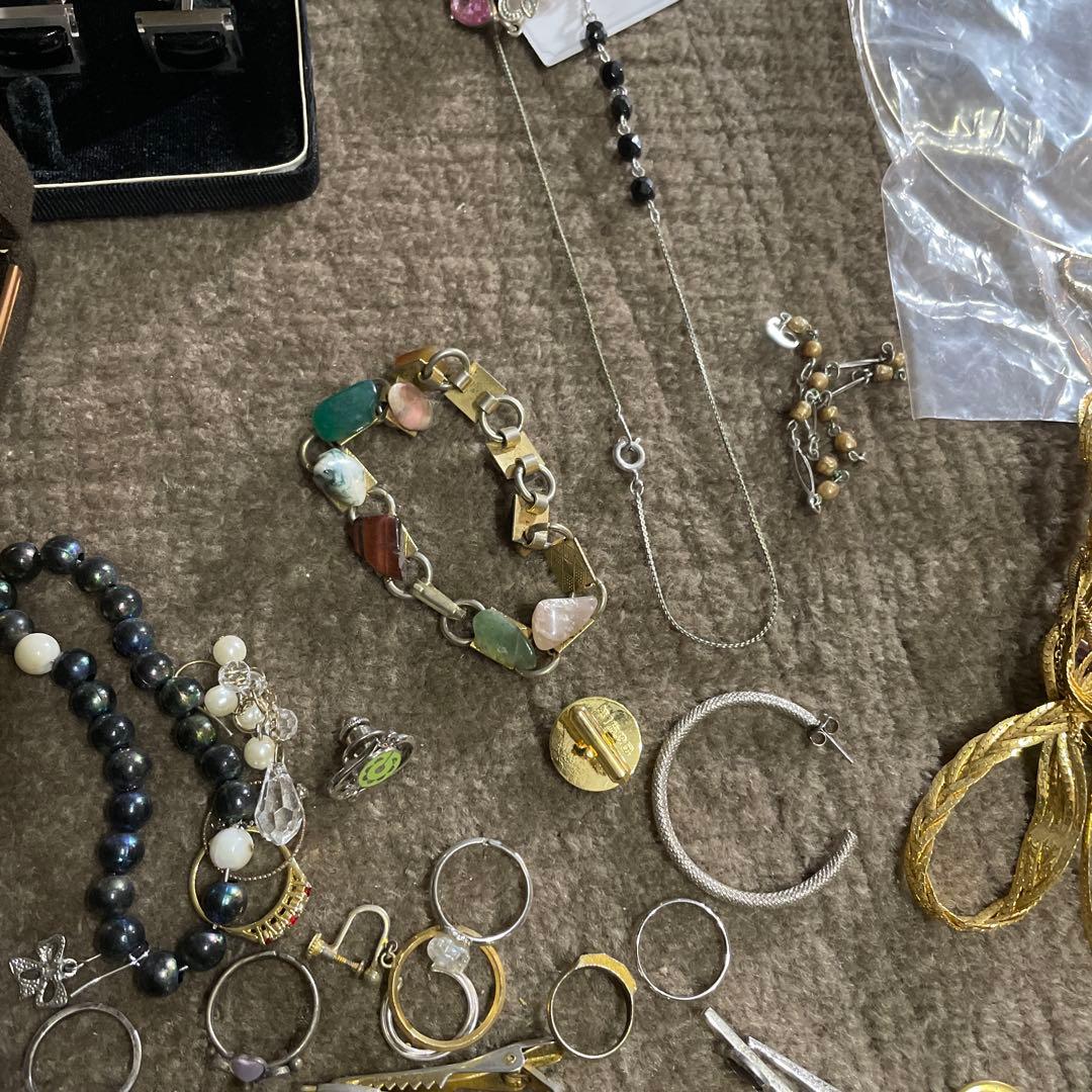 た*し様 古いアクセサリー まとめて 2.68kg イミテーション 指輪 ネック