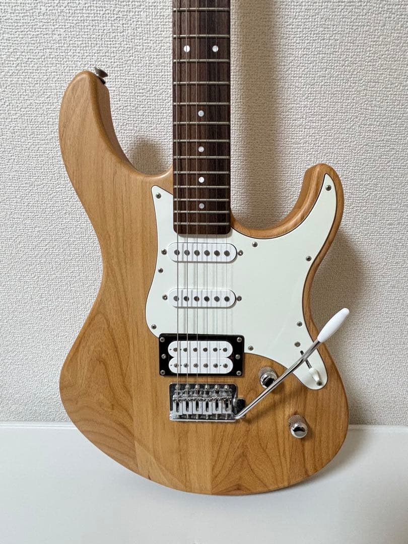 Yamaha PACIFICA エレキギター&カポ&弦