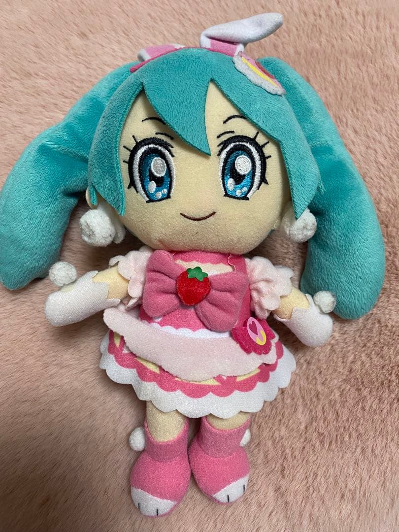プリキュアアラモード　初音ミク　コラボ　限定　宇佐美いちか　ぬいぐるみ