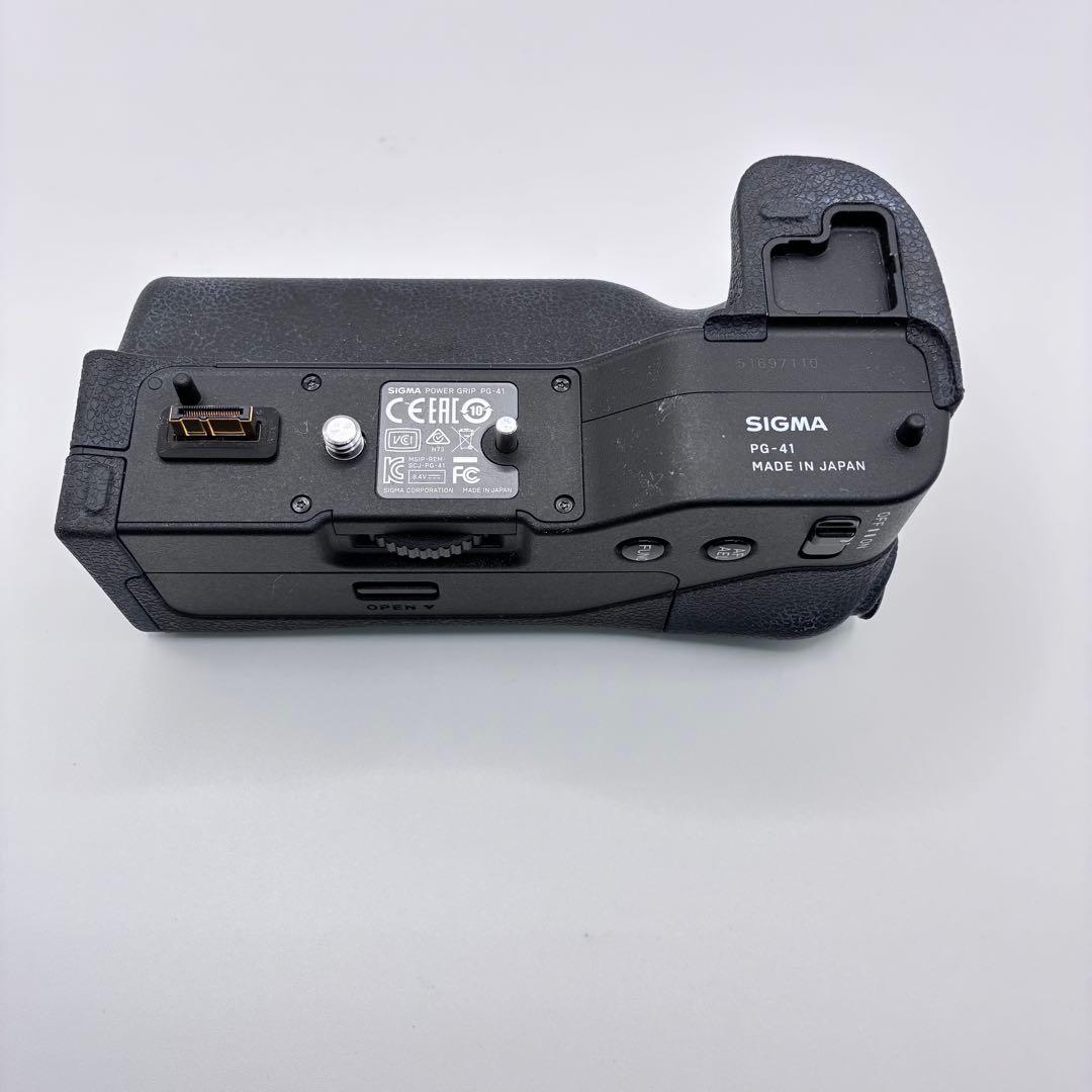 SIGMA sd Quattro用パワーグリップ PG-41