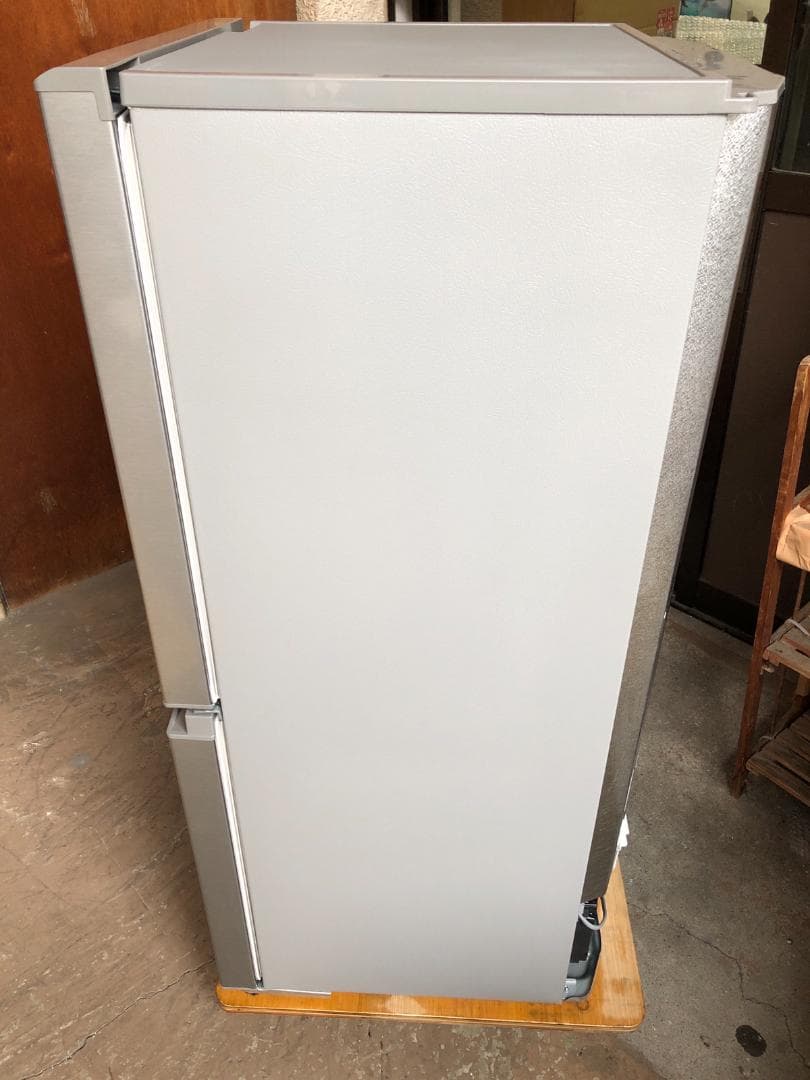 送料無料 アクア 冷蔵庫 2018年製 AQR-13G シルバー 一人暮らし