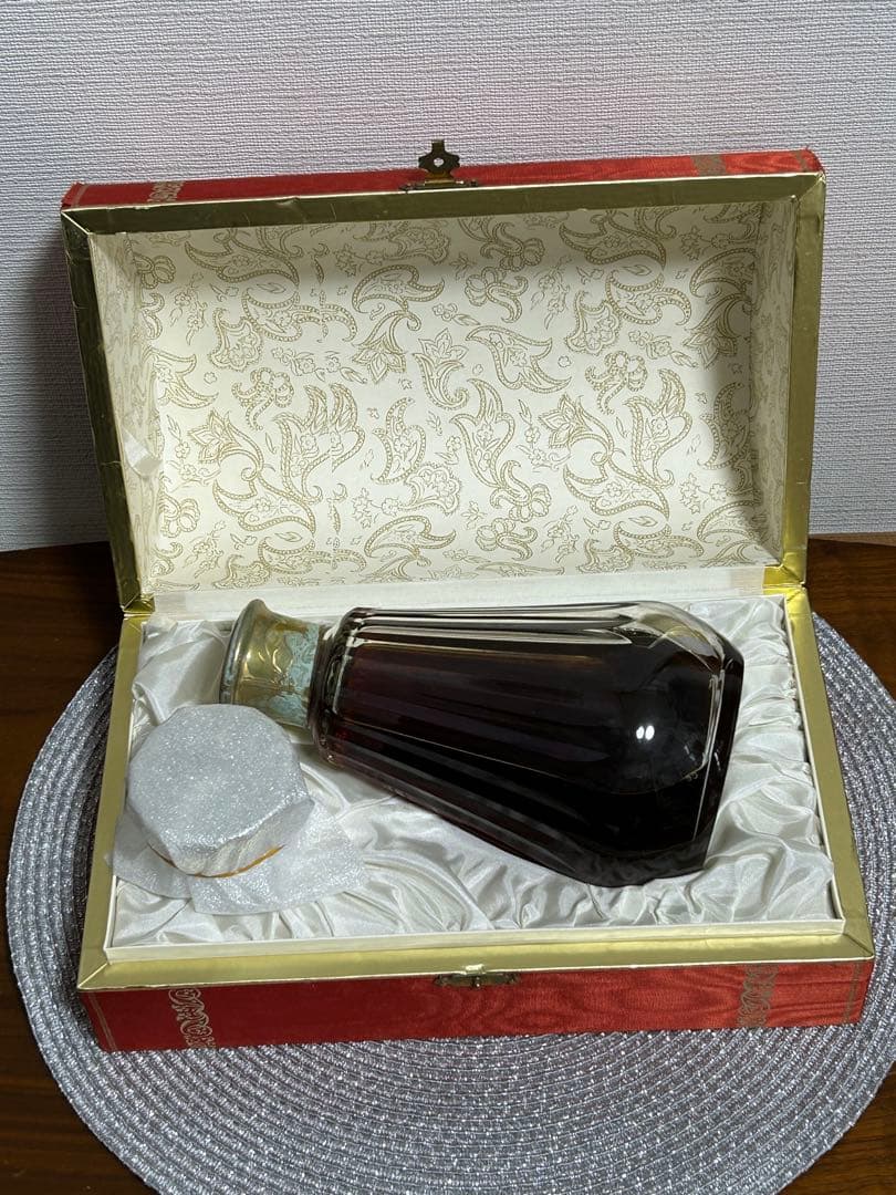 CAMUS COGNAC カラフェ バカラ　初期ボトル