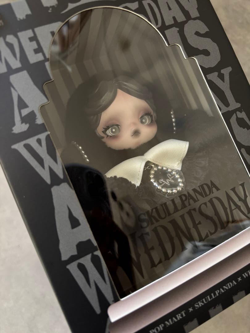 POPMART スカルパンダ US限定 WEDNESDAY