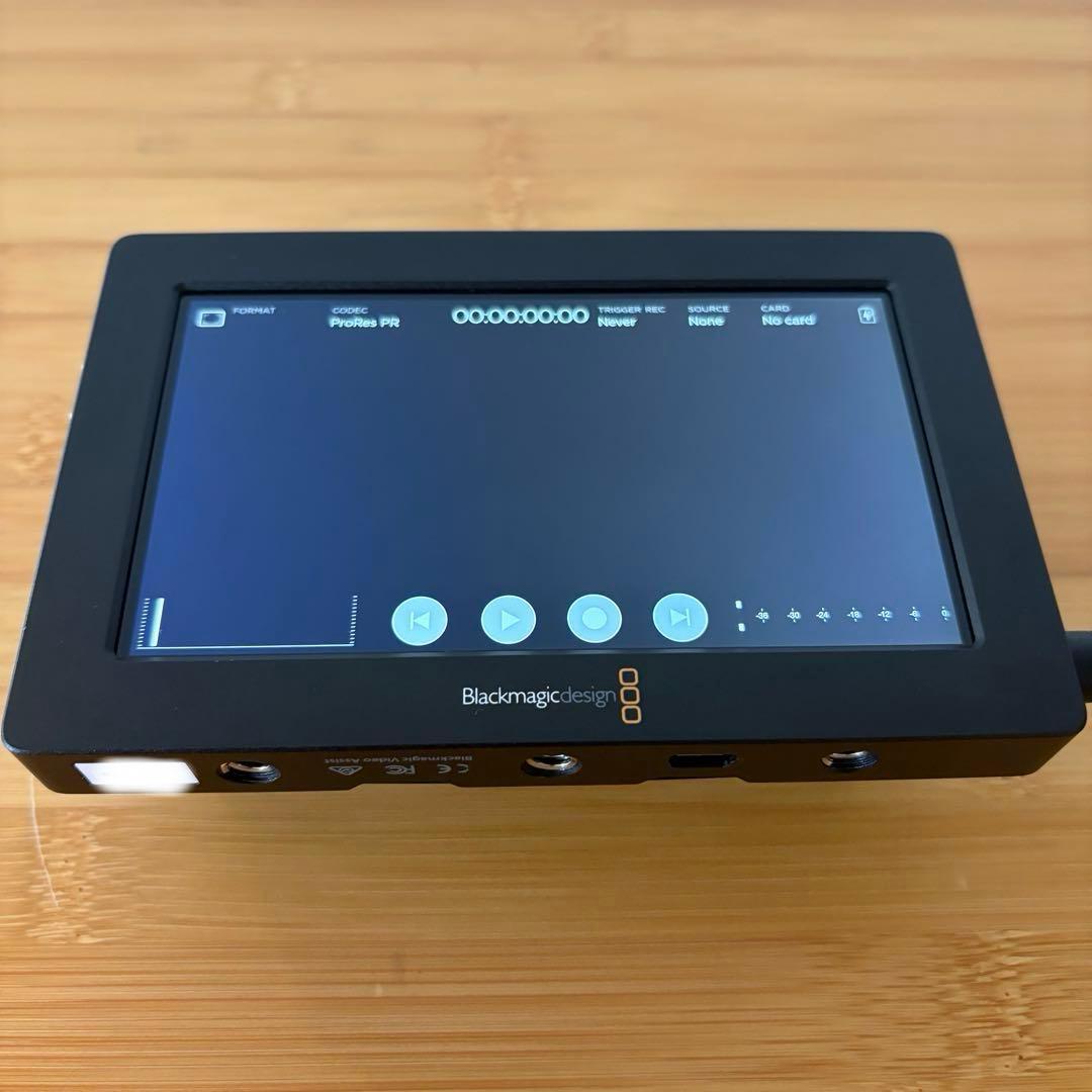 Blackmagic Design Video Assist 5 (初代)