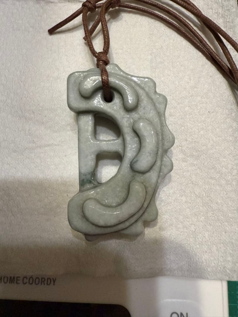 糸魚川翡翠‼️獣形勾玉‼️ 購入時10万円以上‼️これ以上の値引きはいたしません‼️