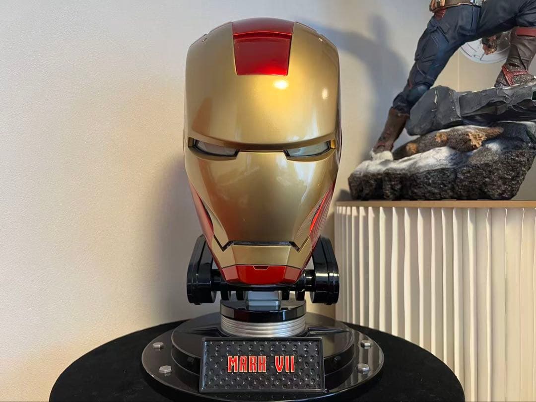 日本未発売！実物大アイアンマン マーク VII ヘルメット
