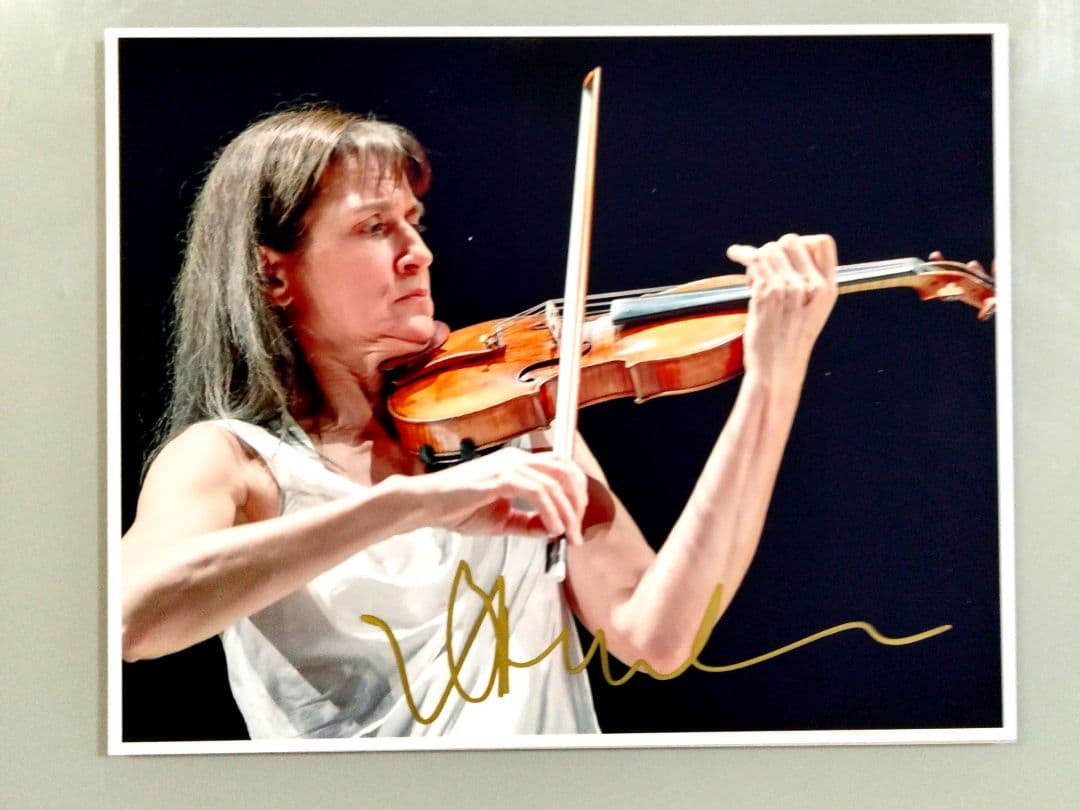 ヴィクトリア・ムローヴァ直筆サイン入り超 大型写真 ロシアのヴィオリニスト…