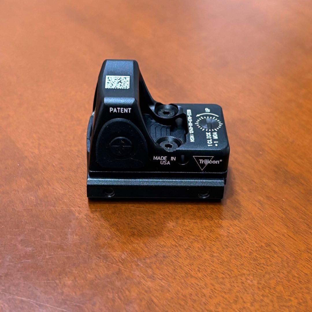 大光量版●HOLYWARRIOR RMR HRS●トリジコンマイクロドットBK