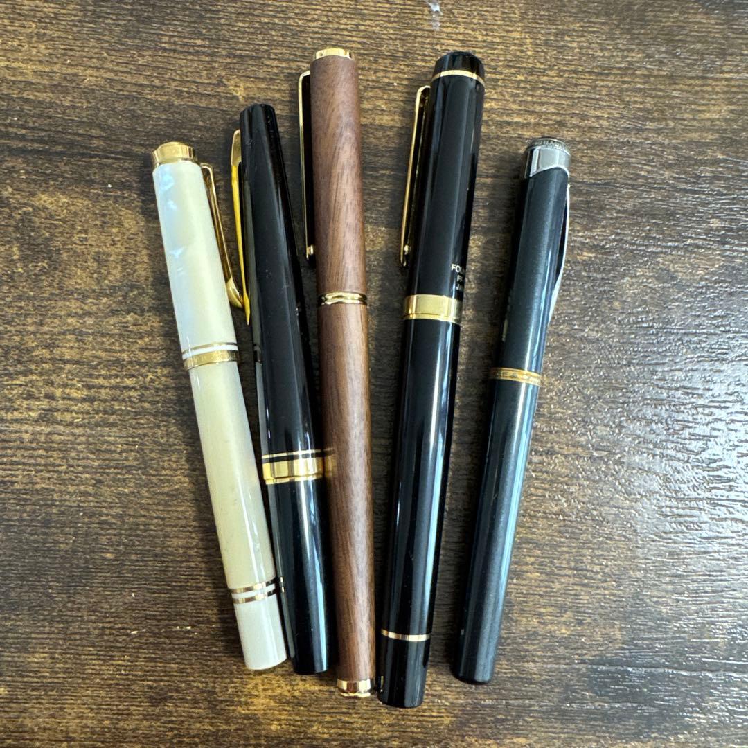 万年筆セット 複数本 黒 金 銀