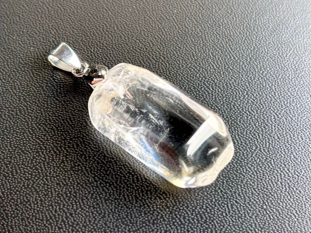 限定特価　究極品質　タンザニアマスタークリスタル　モンドクオーツのジェネシスPT