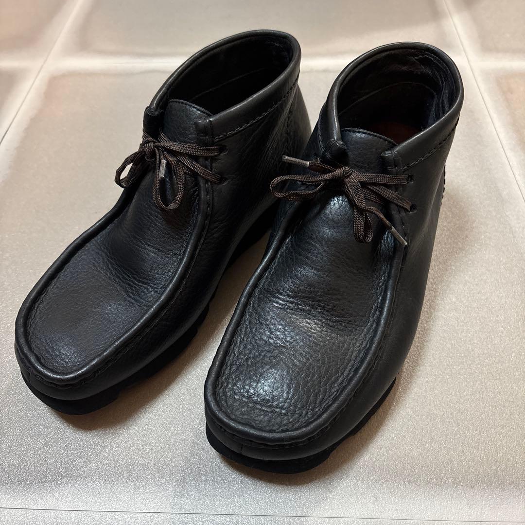 クラークス ワラビーブーツ ゴアテックス 26本革 ビブラム 黒