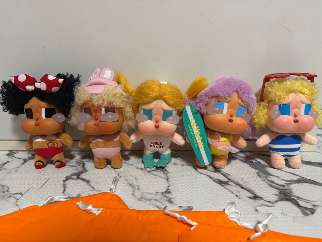 POPMART CRYBABY VACATION MODE ON 5体セット