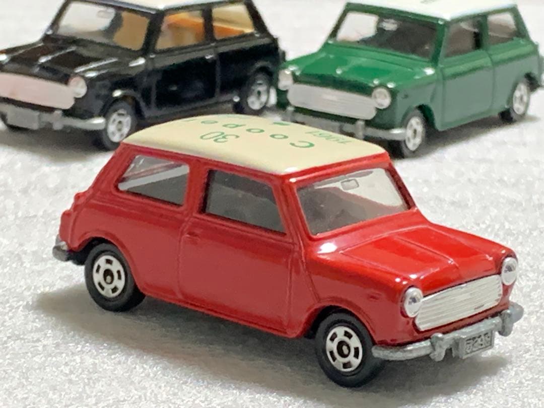 トミカ ミニクーパー アップルマン特注②