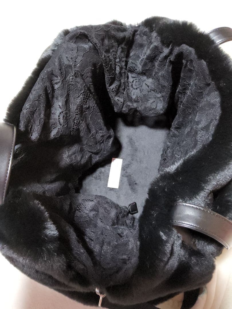 リュクスバーディ　ファーキャリーバッグ　ブラック