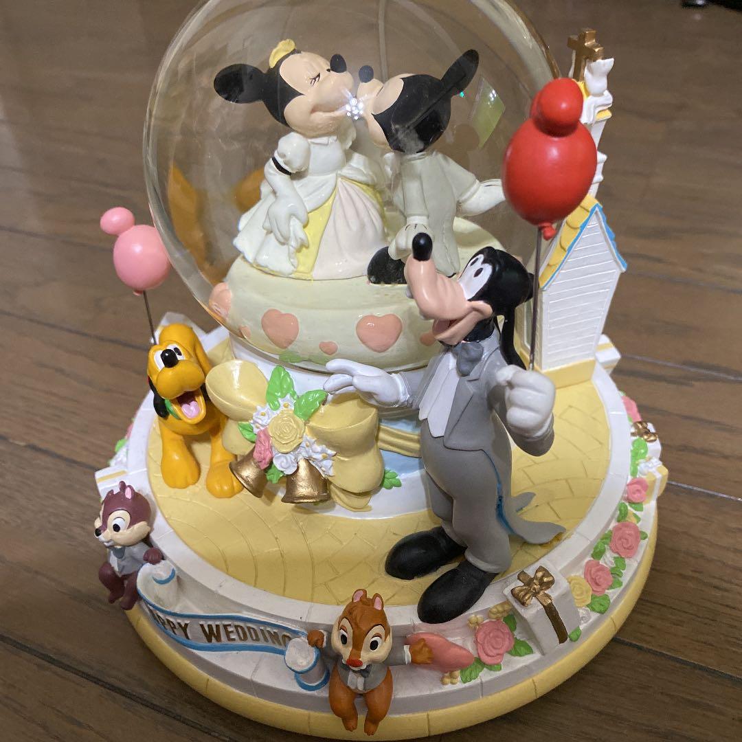 ミッキーフレンズ　スノードーム　オルゴール　ウェディング