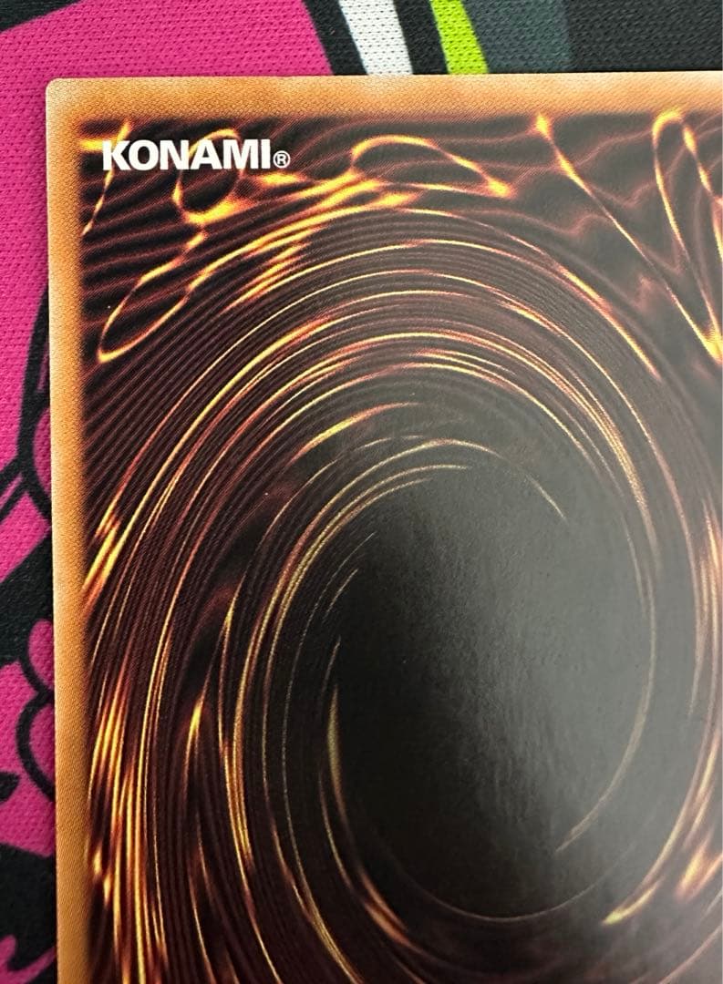 遊戯王　ブラック•マジシャン•ガール　ピンク文字　25thシークレット