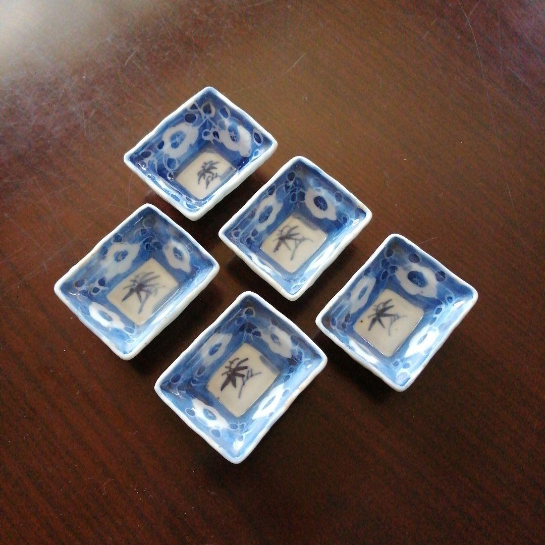 古伊万里　染付梅紋手塩皿　5客　6cm　江戸中期（1750-1790年頃）