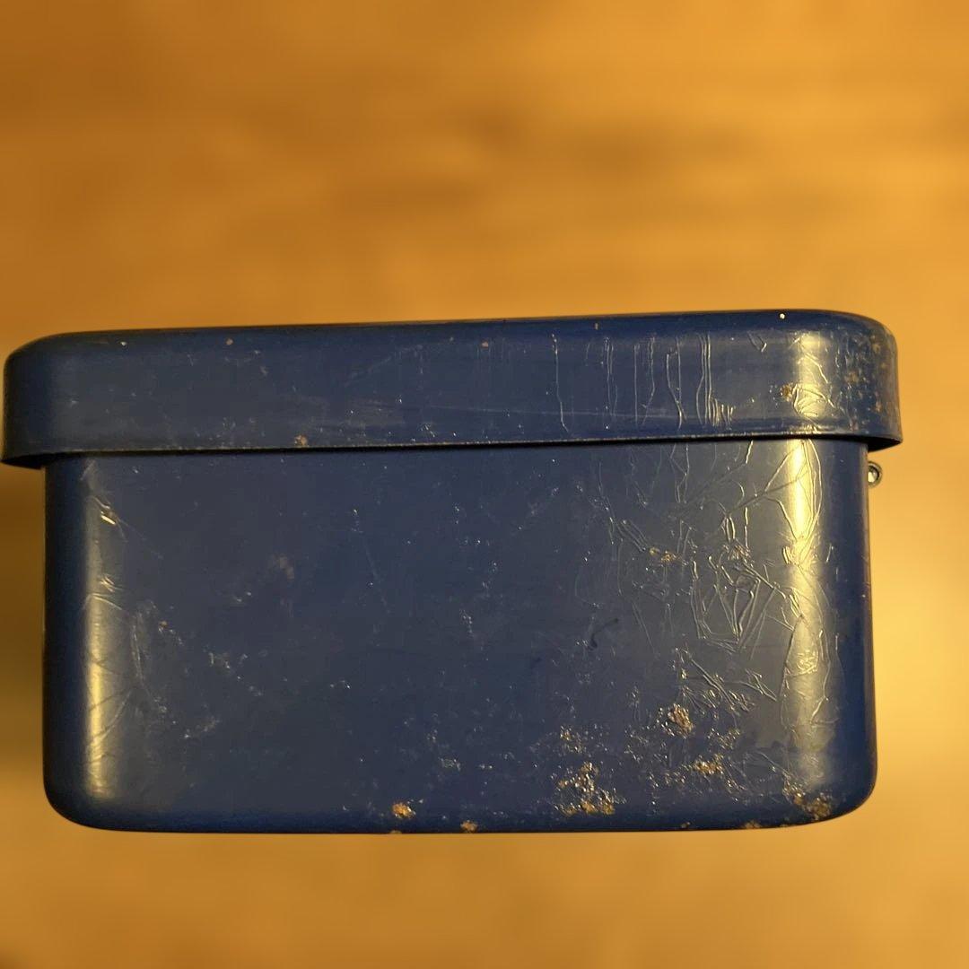 ビンテージJohnson&Johnson FIRST AID 8171 金属缶