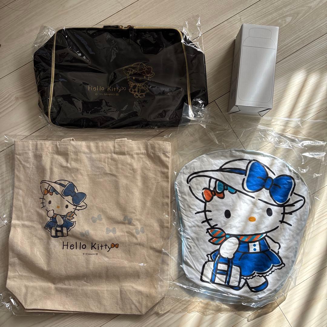 リゾートトラスト限定品　特大キティぬいぐるみ