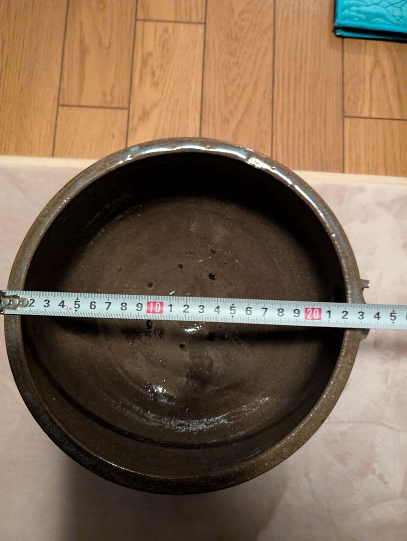 時代物片口鉢、陶器、先かけあり 丸型 約20cm