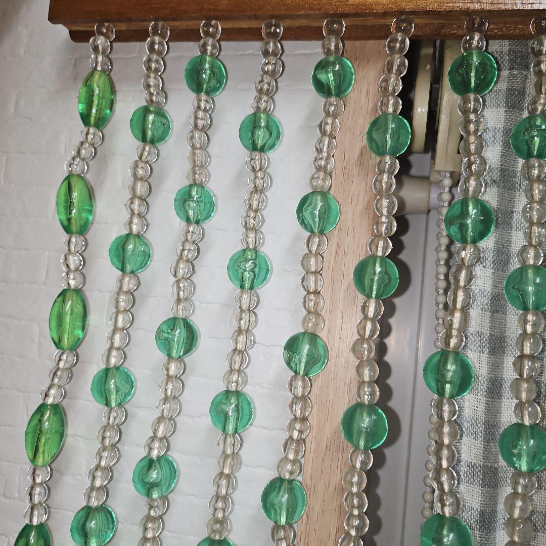 昭和レトロ　ビーズのれん　レトロポップ　玉暖簾　当時物　緑色　珠暖簾　グリーン