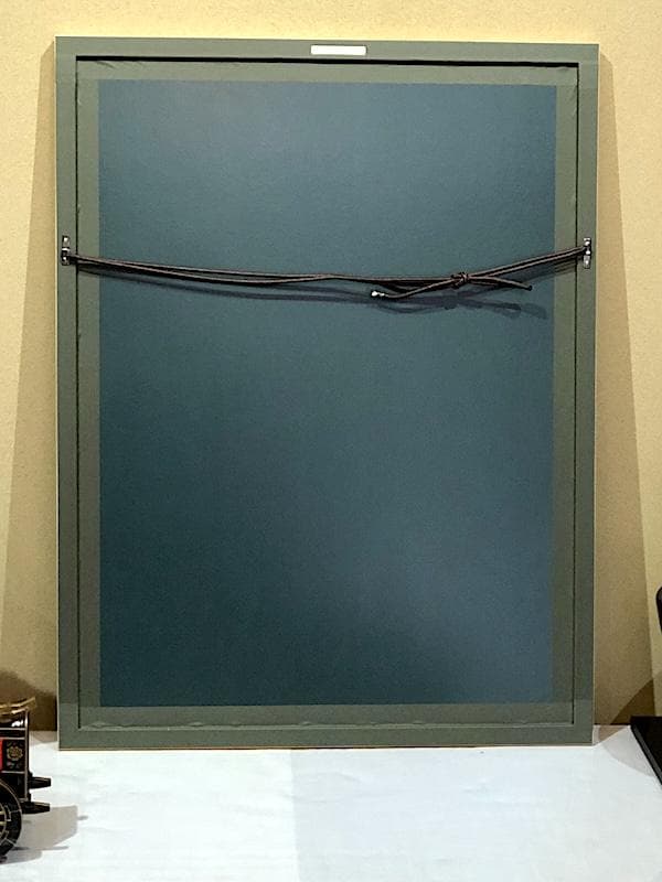 宍戸包義 作　真筆パステル10号　「手を組む裸少女」 額装　無傷　新品同様。