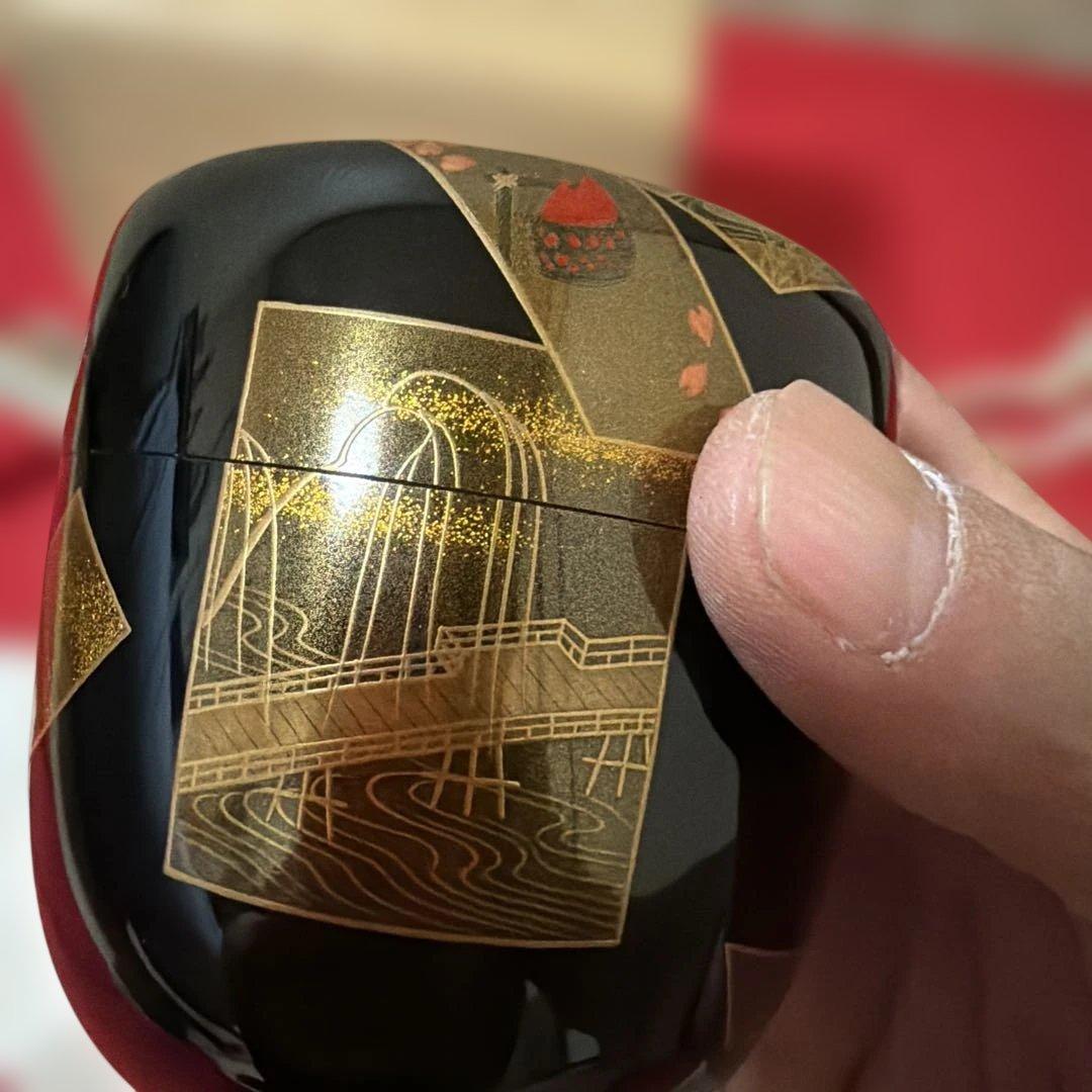 茶道具　棗　内梨子地　誰か袖　蒔絵　前端雅峰作　供箱