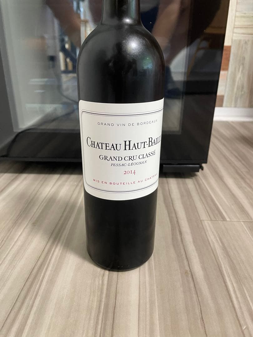 ワイン CHATEAU HAUT BAILLY 2014