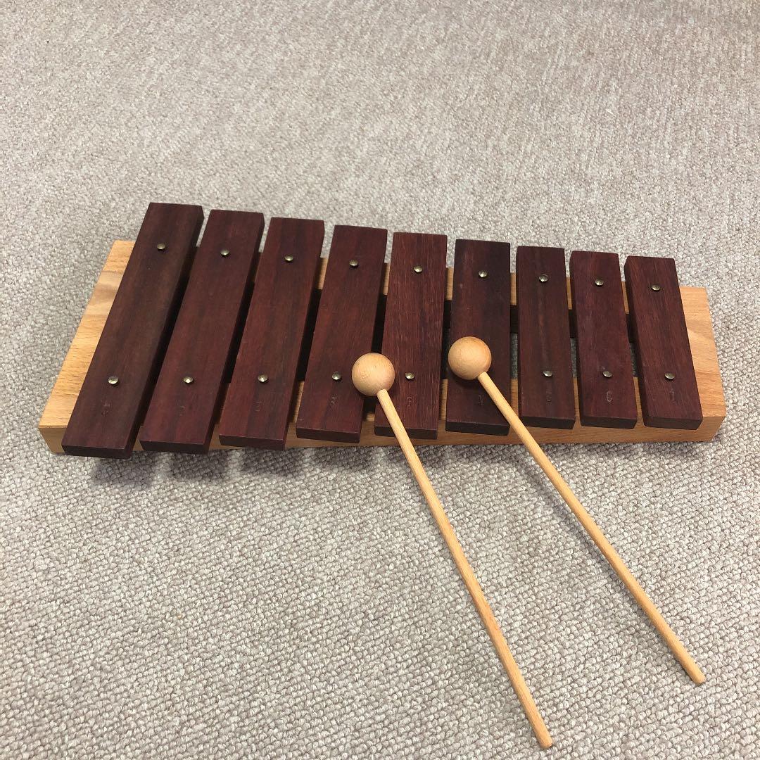 スケルツォ社 木琴 9音